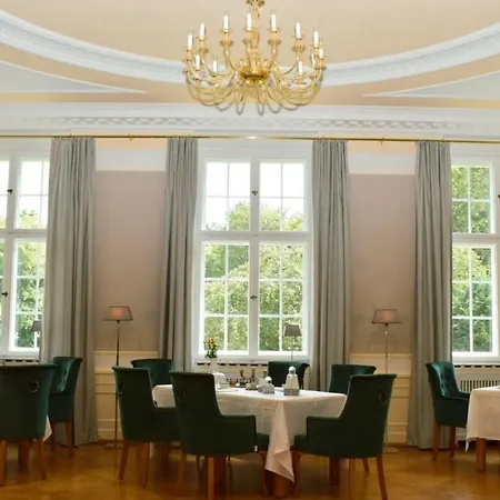 Gutshaus Gevezin * Blankenhof